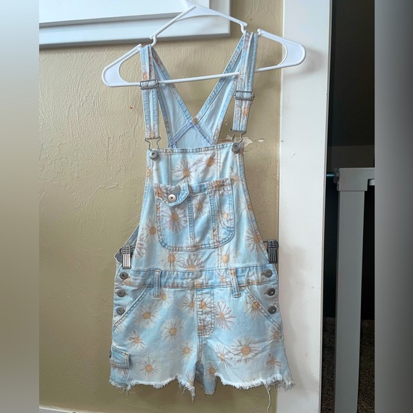 Floral light blue overall jeans - Picture 1 of 4